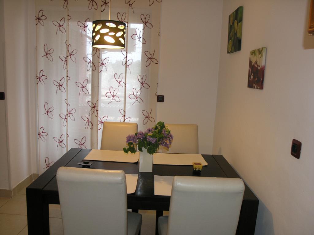 Apartment Noa Póla Szoba fotó